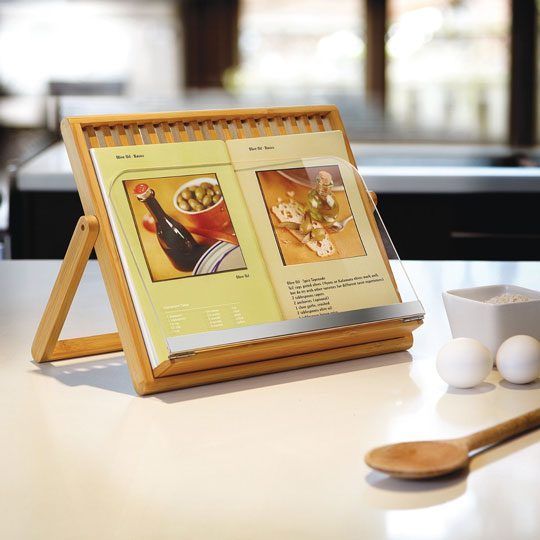 https://www.eatwell101.com/wp-content/uploads/2013/05/Cook-Book-Holder.jpg