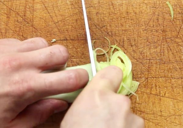 how-to-cut-leeks-07