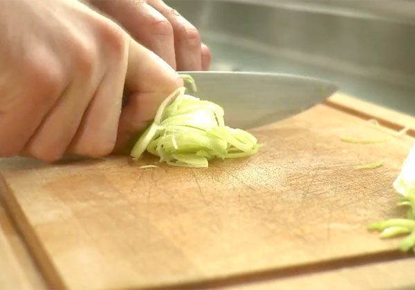 how-to-cut-leeks-08