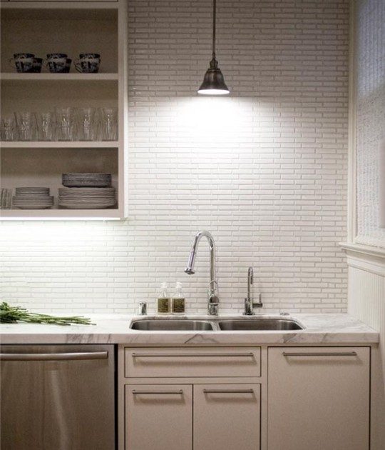 brick tiles kitchen wall