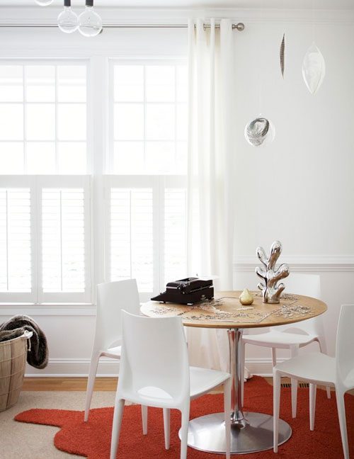 Add-Color-to-Dining-Room-With-White-Walls-1