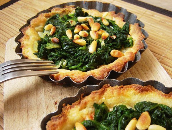 Easy Spinach Tarts recipe