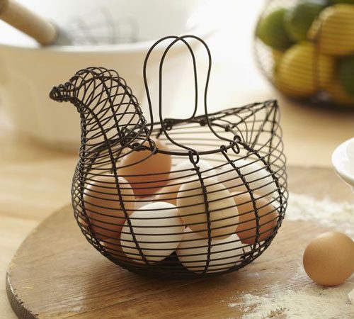 VINTAGE Egg Basket