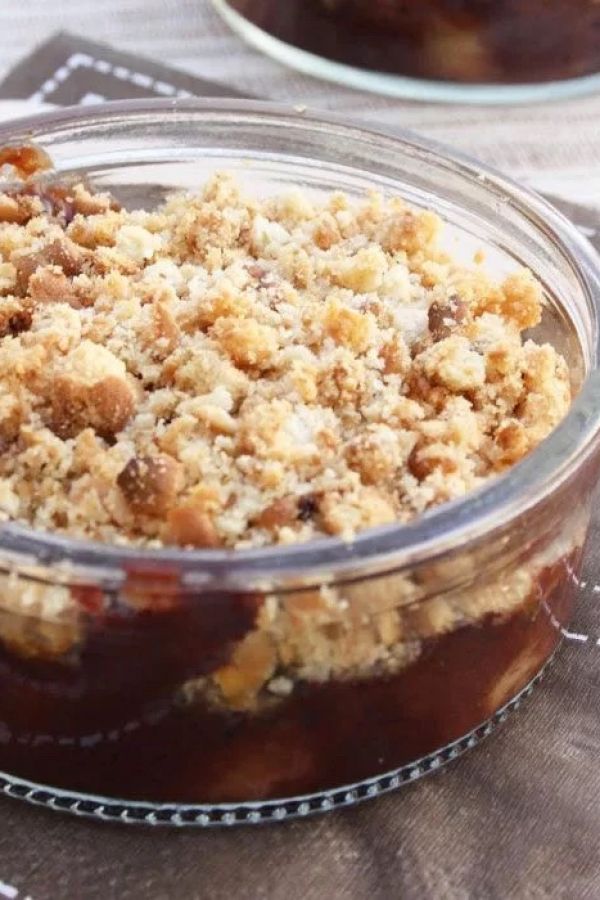 Chocolate Banana Crumble Recipe - #recipe by #eatwell101 - https://www.eatwell101.com/banana-chocolate-crumble
