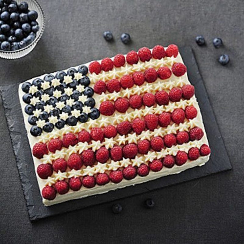 Patriotic Cake — 4th of July Flag Cake Recipe — Eatwell101
