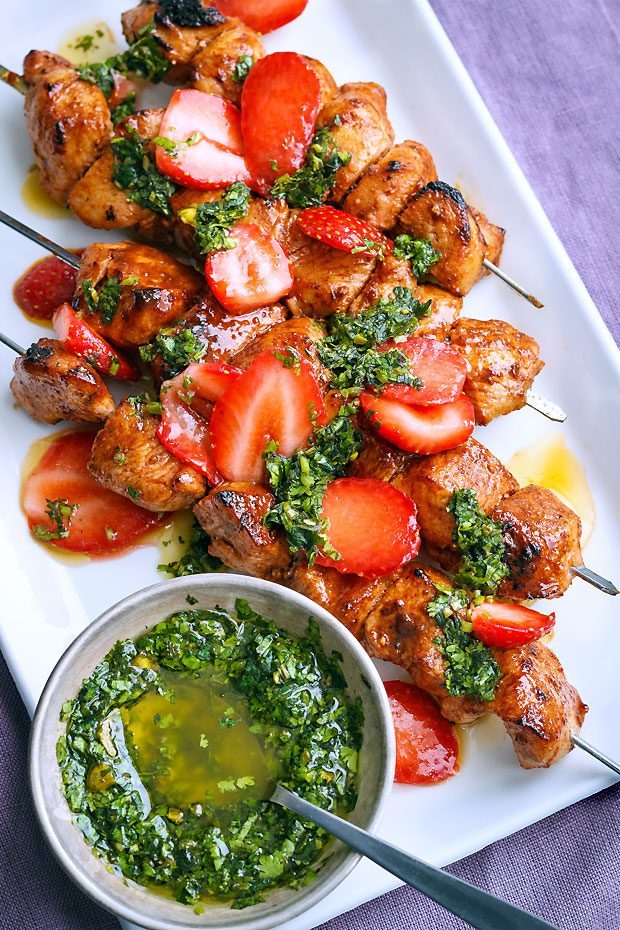 Grilled Chicken Skewers with Strawberries