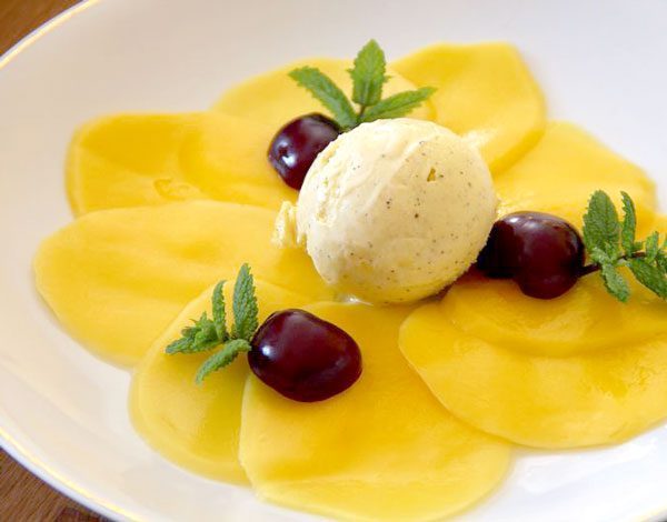 Fresh mango dessert Recipe picture