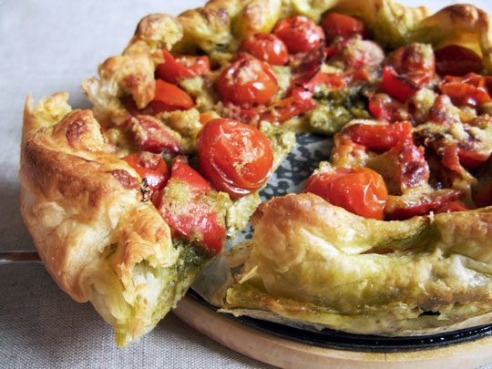 easy tomato and Pesto tart recipe