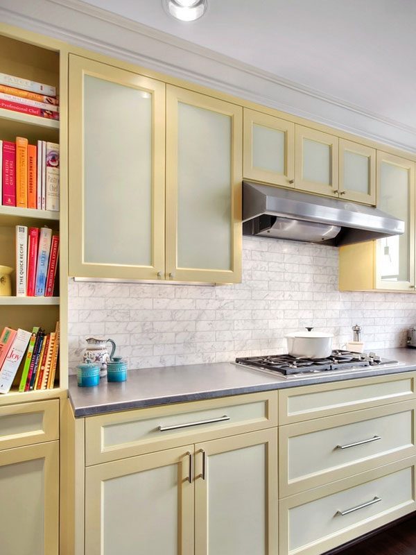 Colorful-kitchen-cabinets