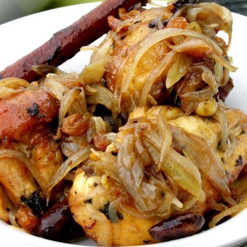 Braised Chicken Recipe with Caramelized Onions — Eatwell101