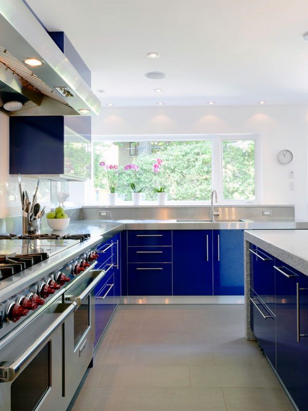 cool colorful kitchen