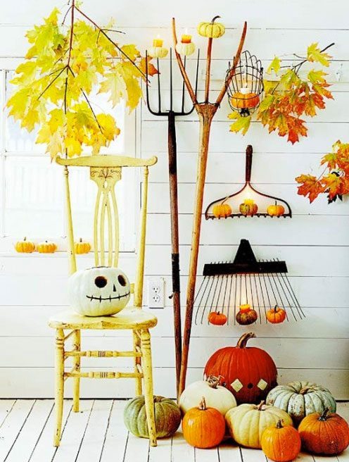 fall porch decoration