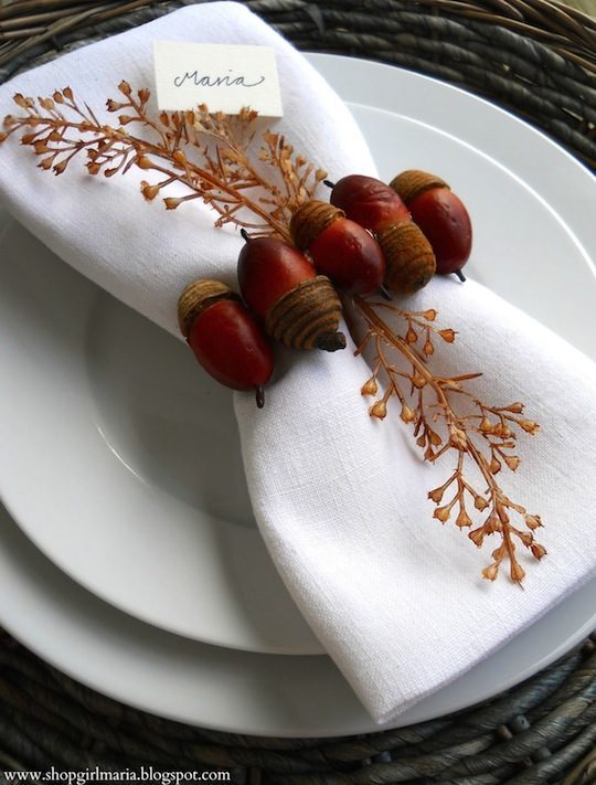 DIY Acorn Napkin Rings