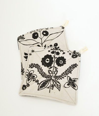 Pot Holder & Dish Towel