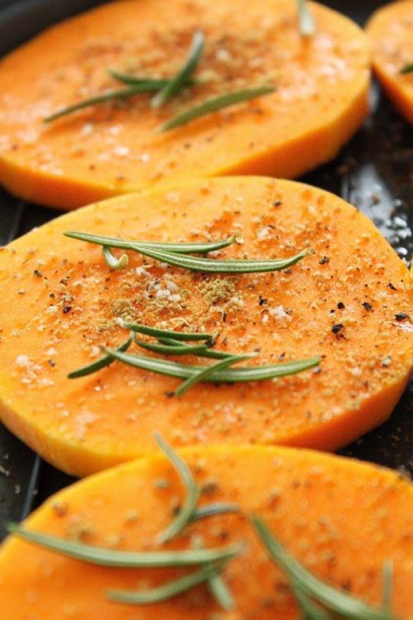 Roasted Butternut Squash Slices - #recipe by #eatwell101 - https://www.eatwell101.com/roasted-butternut-squash