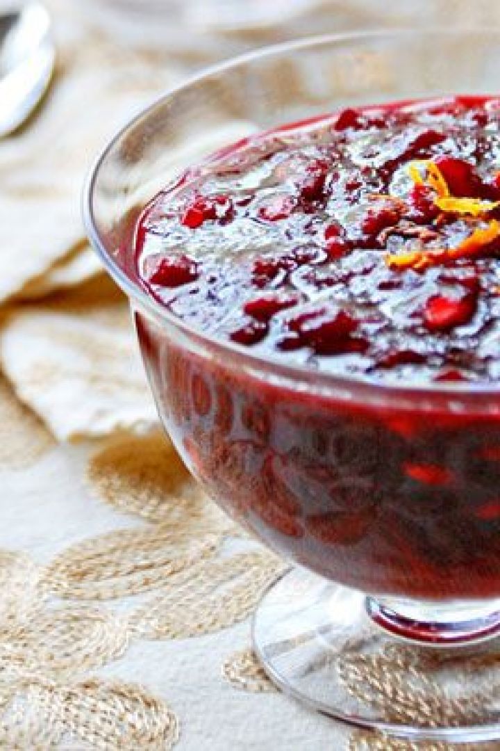 5 Harvest Sauce Recipes for Thanksgiving