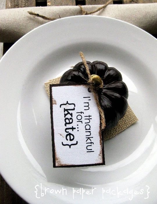 diy Halloween place cards