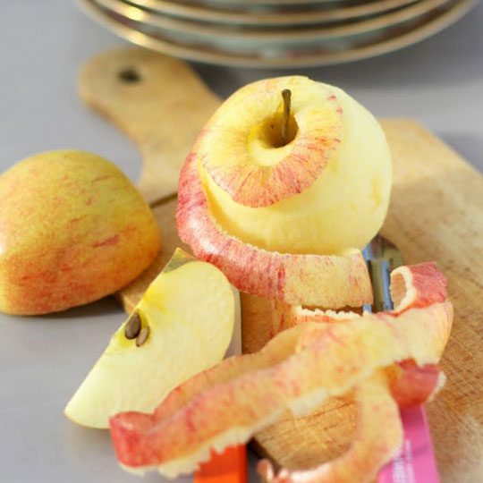 what is the best way to freeze apples