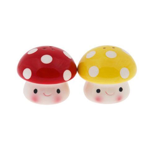 funny mushroom salt pepper shaker