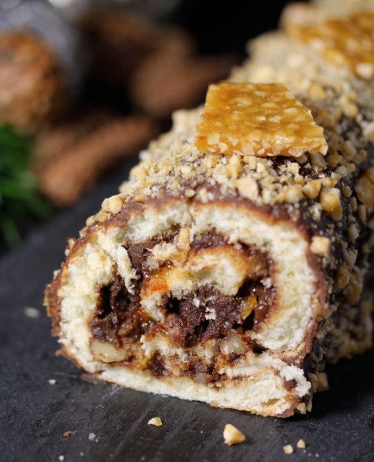 Caramel, Nuts, Brittle, and Chocolate Cake Roll