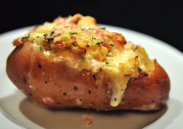 Bacon & Cheese Baked Stuffed Potatoes