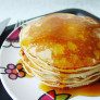 Vanilla Pancakes with Maple Syrup thumbnail