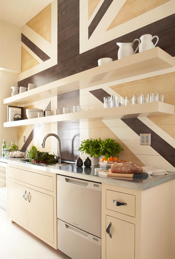 beeautiful kitchen feature wall