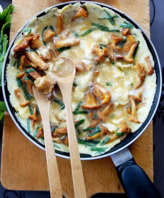 mushrooms chives omelette recipe