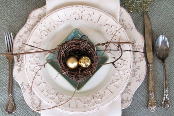 Easy DIY Tablescapes for Easter