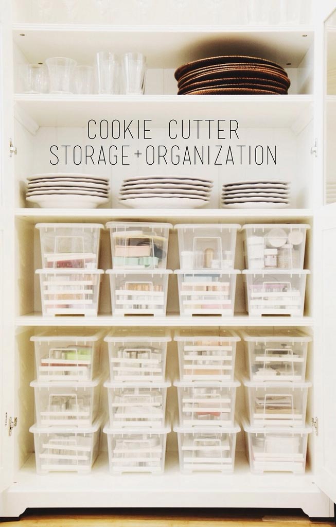 how to organize cookie cutters