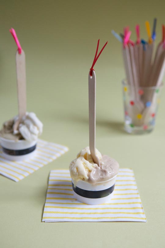 wooden spoon dessert toppers