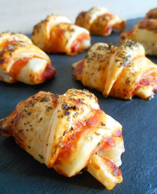 Easy Pizza Croissants
