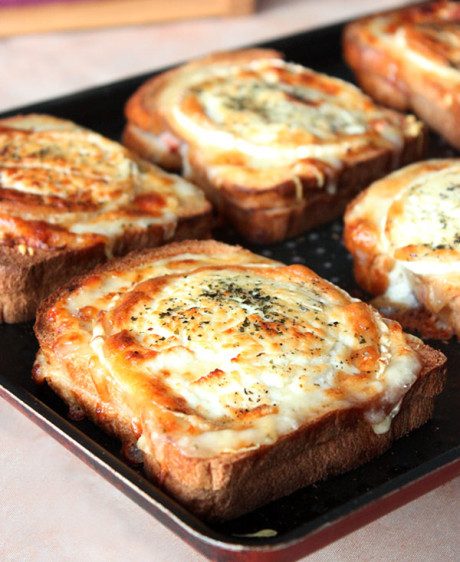 Baked Ham And Cheese Sandwiches