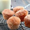 Mini Cinnamon Donut-Muffins thumbnail