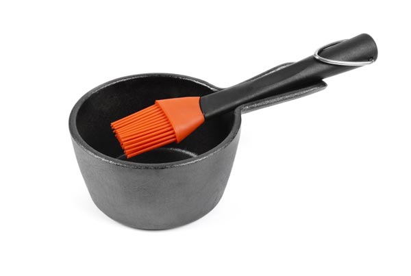 Cast Iron Sauce Pan with Silicone Head Basting Brush