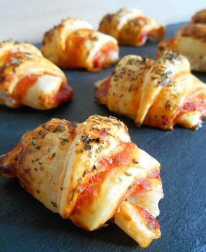 Easy Pizza Croissants recipe