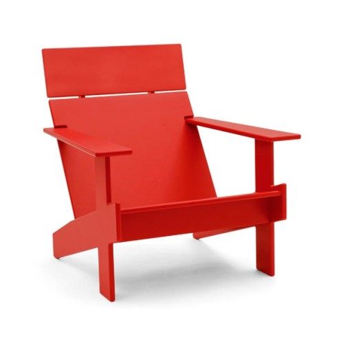 outdoor lounge red