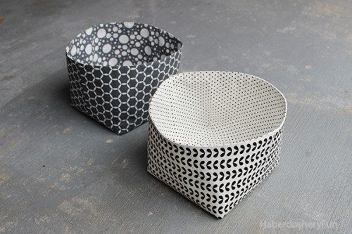 DIY REVERSIBLE FABRIC STORAGE BIN