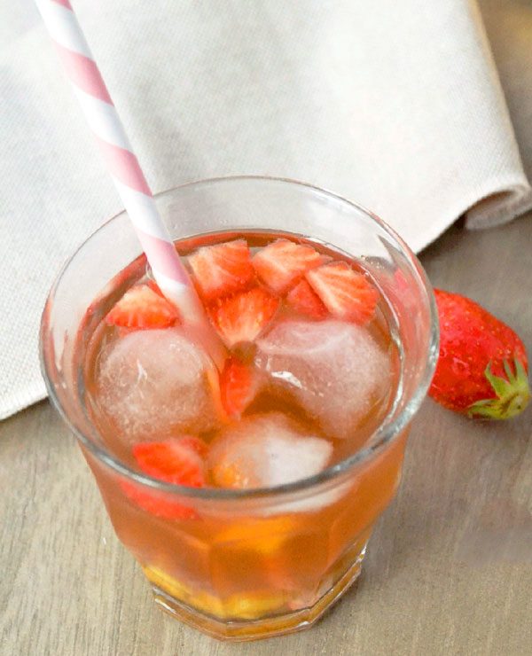 Strawberry Mango Iced Tea Recipe Eatwell101