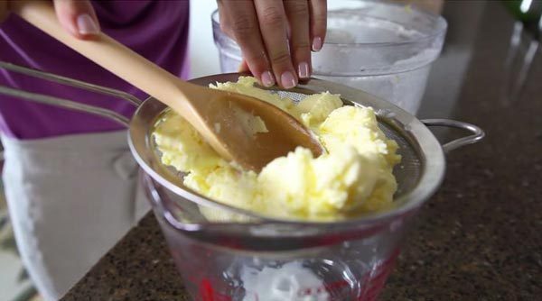 How to Make Homemade Butter in 5 Minutes: By Just A Taste