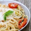 One-Pot Caprese Pasta thumbnail