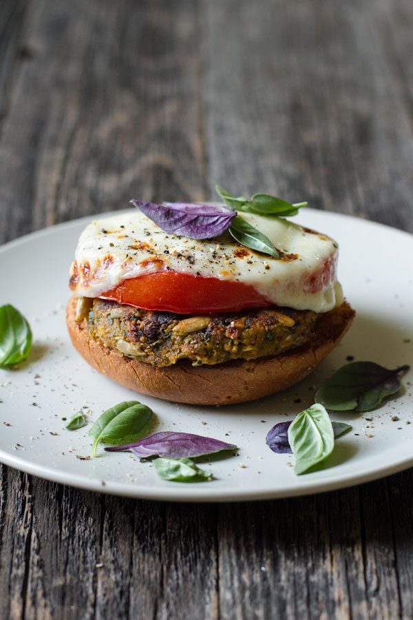 Basil Garlic Tomato Veggie Burgers