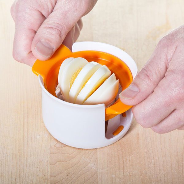 Compact-Egg-Slicer