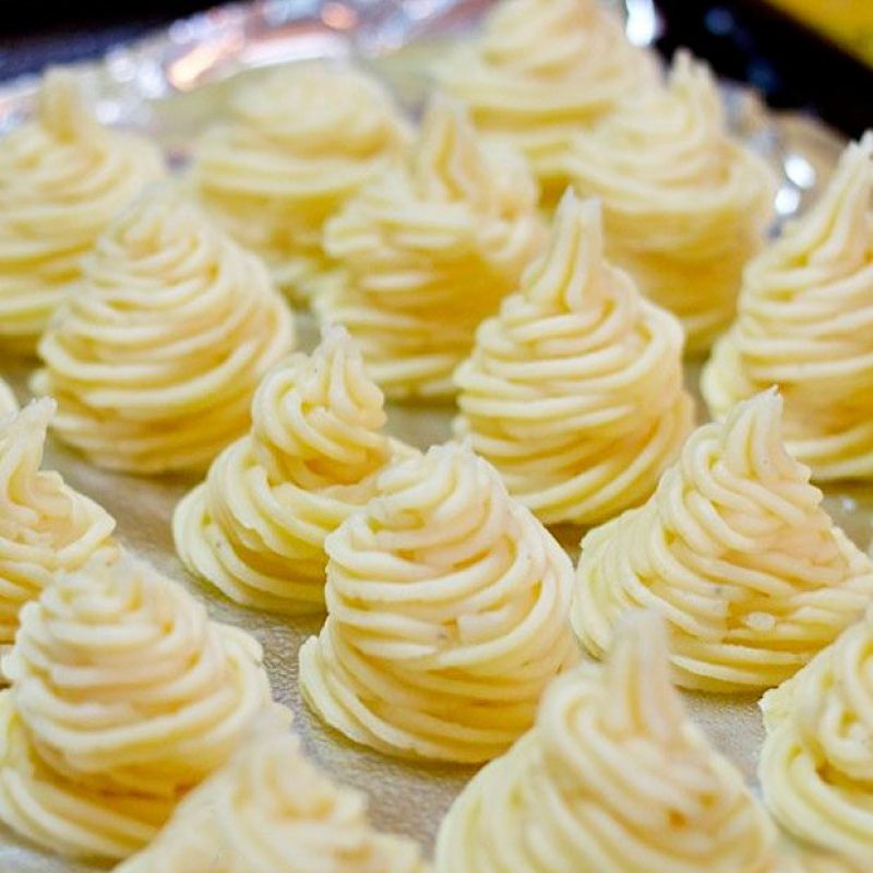 Duchess Potatoes Recipe Eatwell101 Duchess Potatoes Recipe Eatwell101