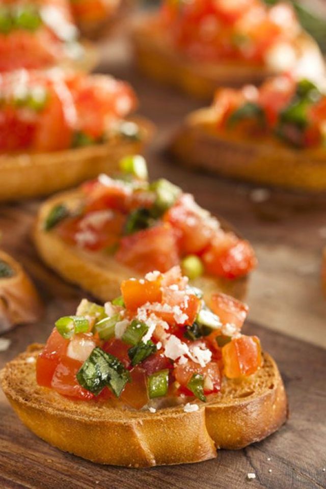 Easy Tomato Bruschetta Recipe