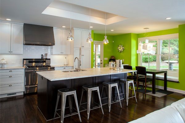 green  kitchen accent wall