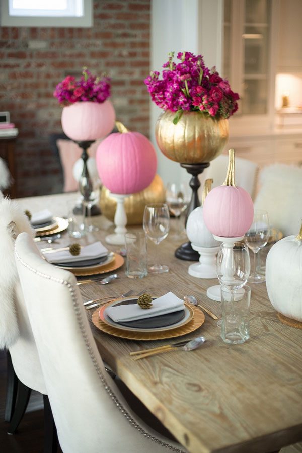 fall entertaining table decor with pumpkins