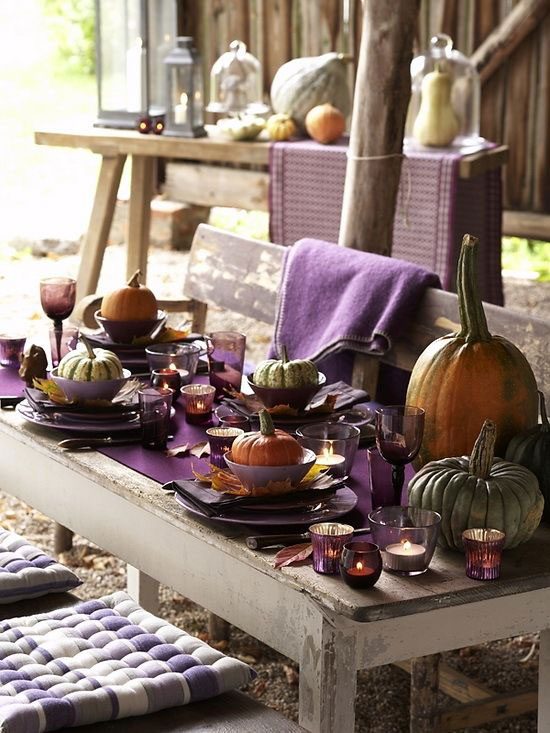purple thanksgiving tablescape