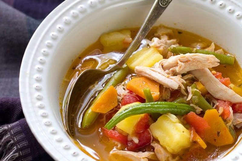 Easy Chicken Soup - #recipe by #eatwell101 - https://www.eatwell101.com/chicken-soup-recipe-with-vegetables
