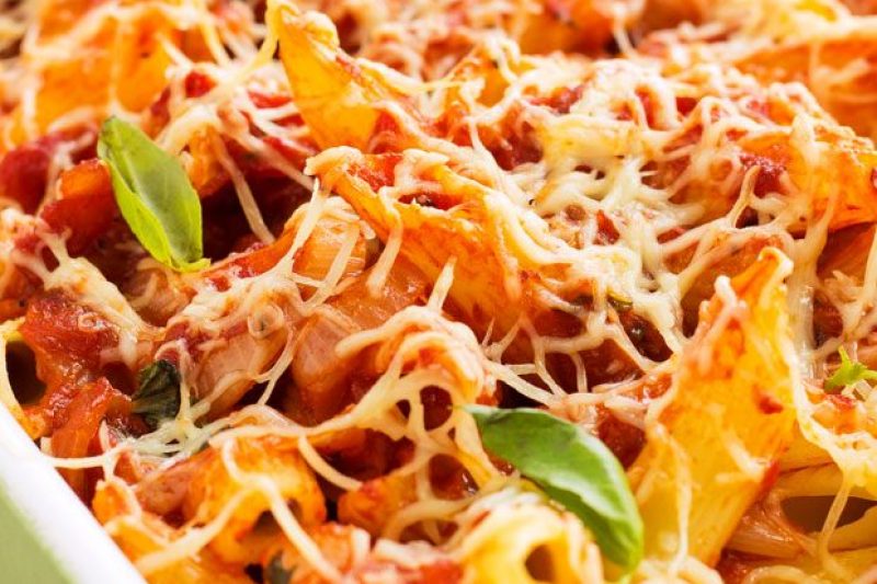 Tomato Basil Baked Penne - #recipe by #eatwell101 - https://www.eatwell101.com/tomato-baked-penne-recipe